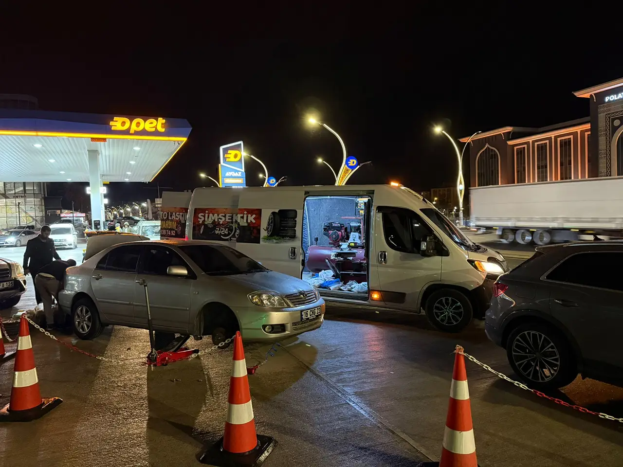 acil-lastikci.webp